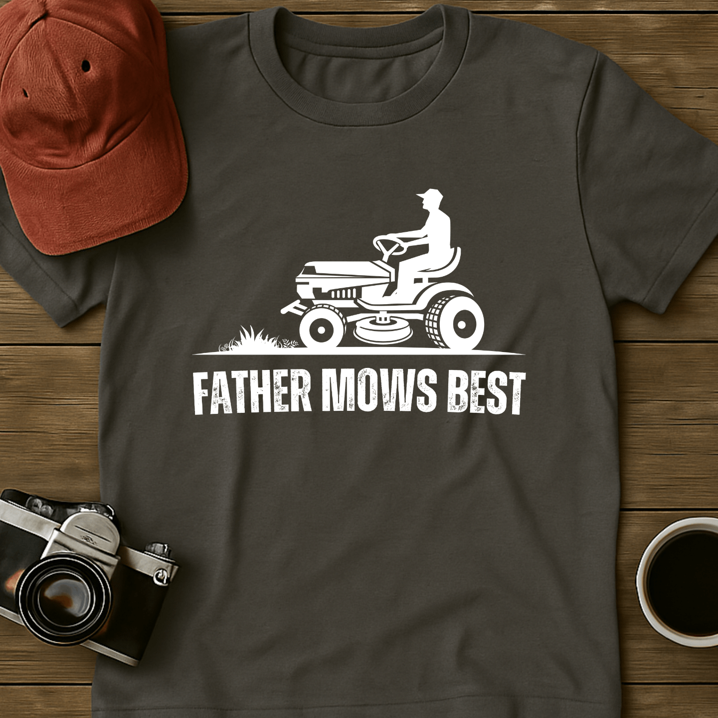 Father Mows Best I T-Shirt
