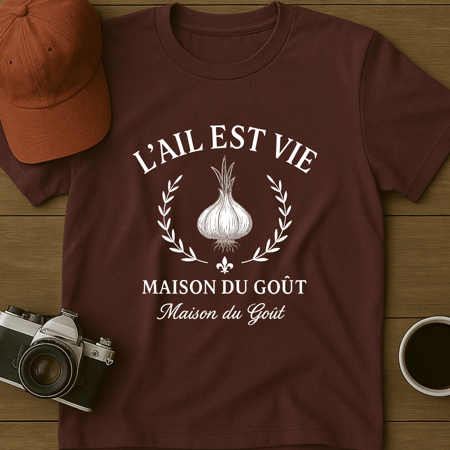 L'ail Est Vie (Garlic is Life) T-Shirt